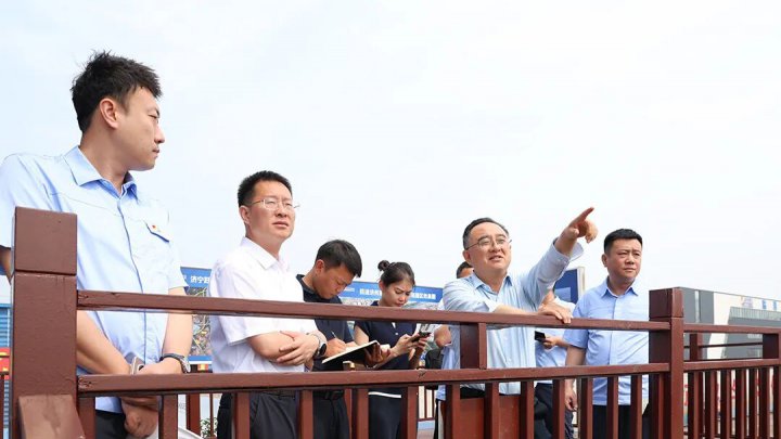 市领导到完美体育-完美（中国）
调研指导工作